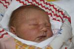 Adéla Vachoušková ze Sušice se narodila v klatovské porodnici 18. prosince ve 13 hodin. Vážila 3370 gramů a měřila 49 cm. Rodiče Soňa a Marcel přivítali očekávanou prvorozenou dceru na světě společně. 