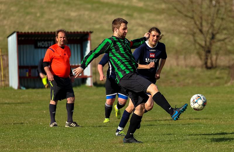 15. kolo OPM: TJ Nezamyslice (modří) - Kašperské Hory 2:2 (3:4 PK).