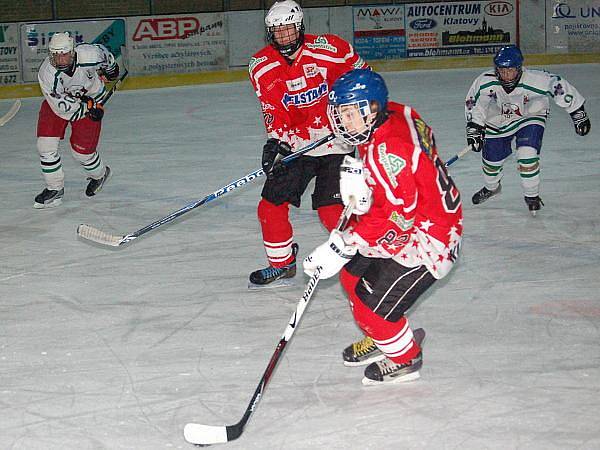 Dorost HC Klatovy doma prohrál s Českým Krumlovem 2:7. 