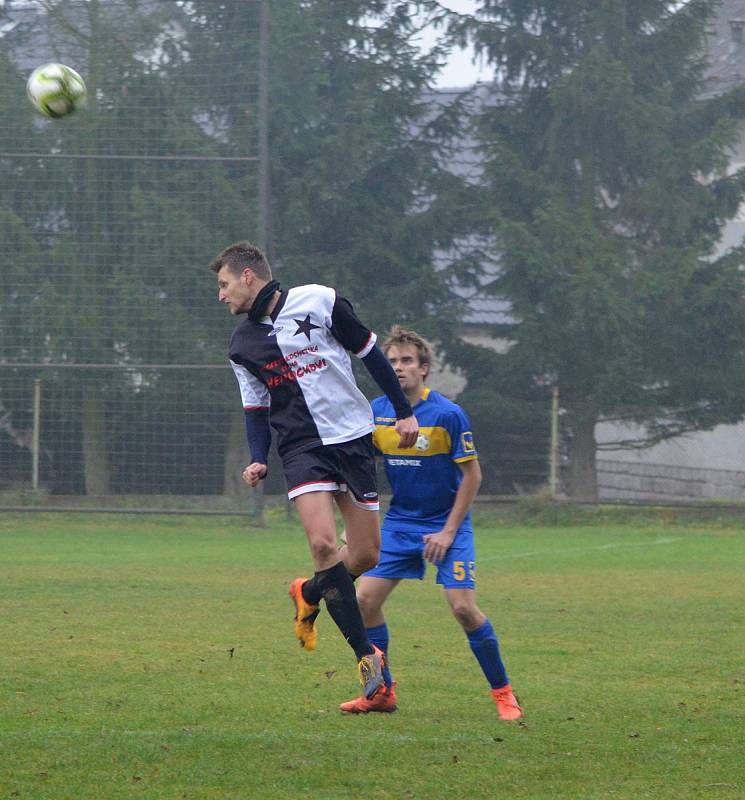 Z archivu: Fotbalisté Chudenic (ze dvou zápasů proti Hradešicím) porazili o víkendu rezervu Mochtína 3:2.