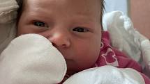 Laura Šperlová (3210 g, 50 cm) se narodila v klatovské porodnici 13. června 2022. Maminka Diana a tatínek Jaroslav z Malé Vísky u Klatov věděli, že jejich prvorozené miminko bude holčička, ale rodině to nechali jako překvapení.