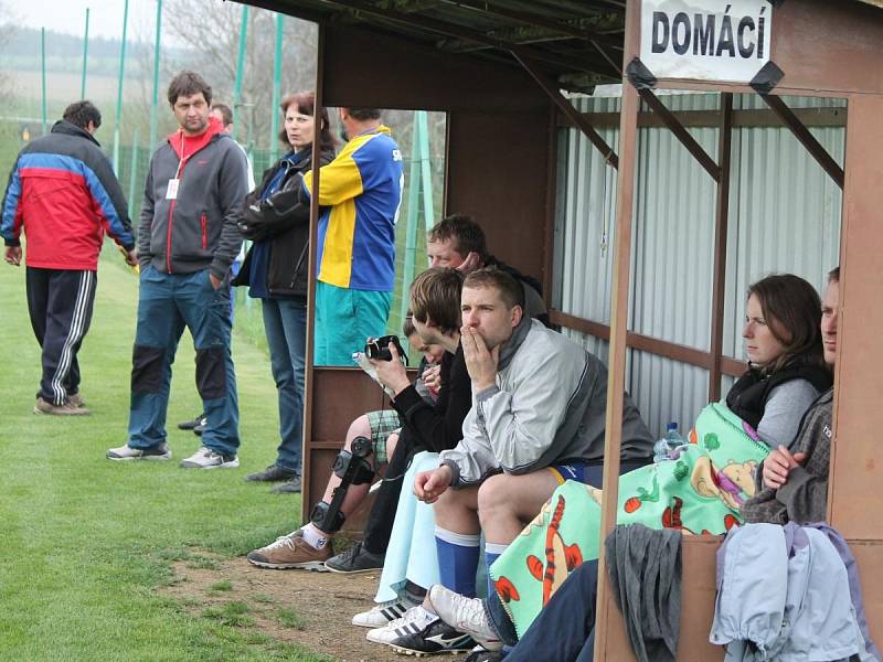 IV. třída, skupina A Ježovy - Dlažov 6:0.