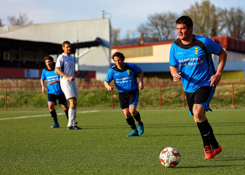 Z archivu - okresní přebor: TJ Sušice B (bílí) - SK Malý Bor 1929 4:0 (3:0).