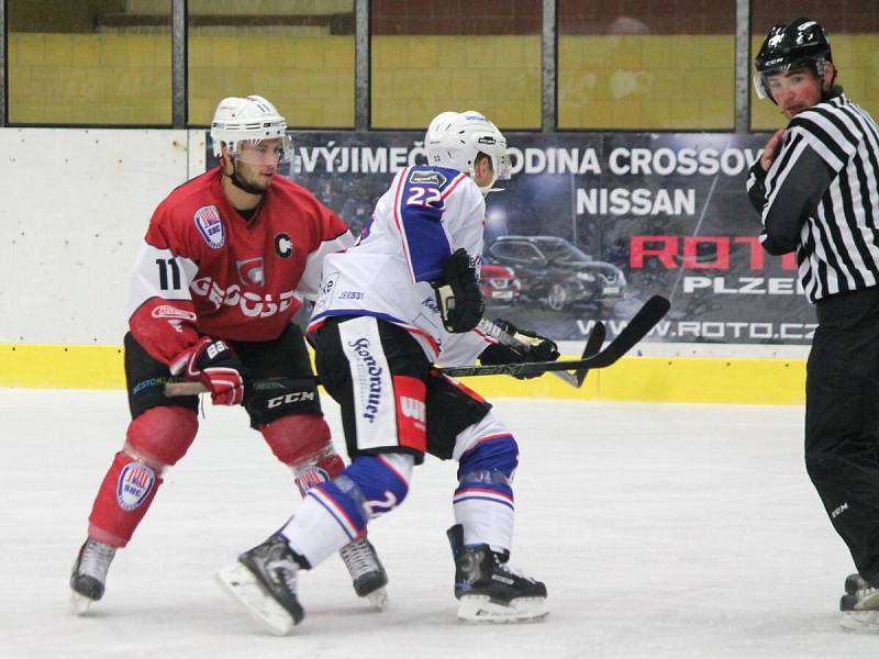 Přípravný zápas 2016: SHC Klatovy (červené dresy) - 1. EV Weiden 7:1