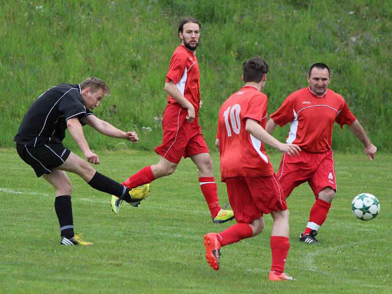 IV. třída 2016/2017: Hory Matky Boží (černé dresy) - Pačejov B 4:1