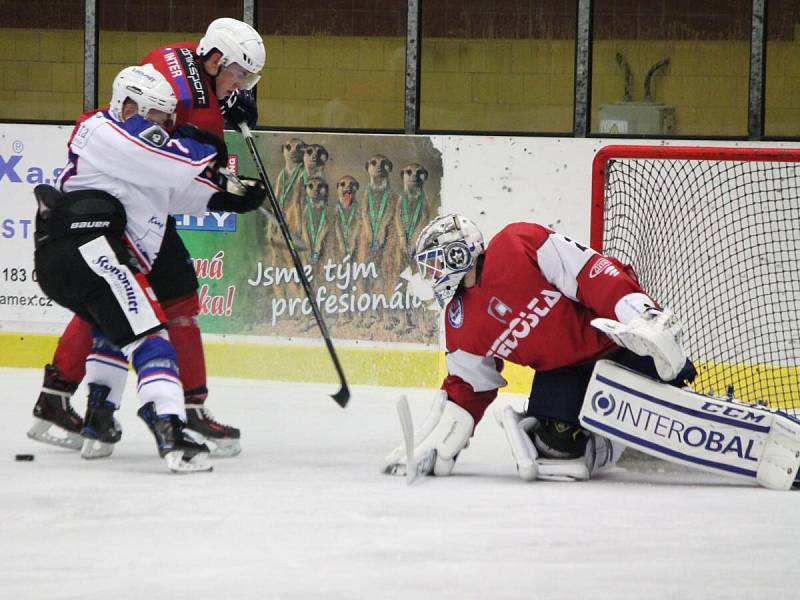 Přípravný zápas 2016: SHC Klatovy (červené dresy) - 1. EV Weiden 7:1