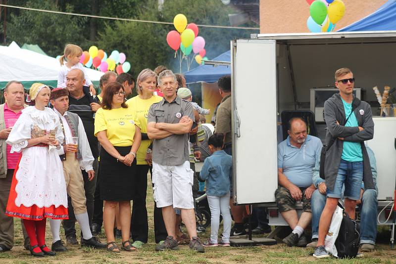 Pačejovští po modré letos získali zlatou stuhu  a postupují do finále soutěže Vesnice roku 2019.