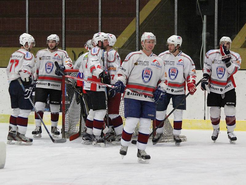 Krajská liga 2017/2018 - semifinále play-off: Klatovy B (bílé dresy) - Kaznějov