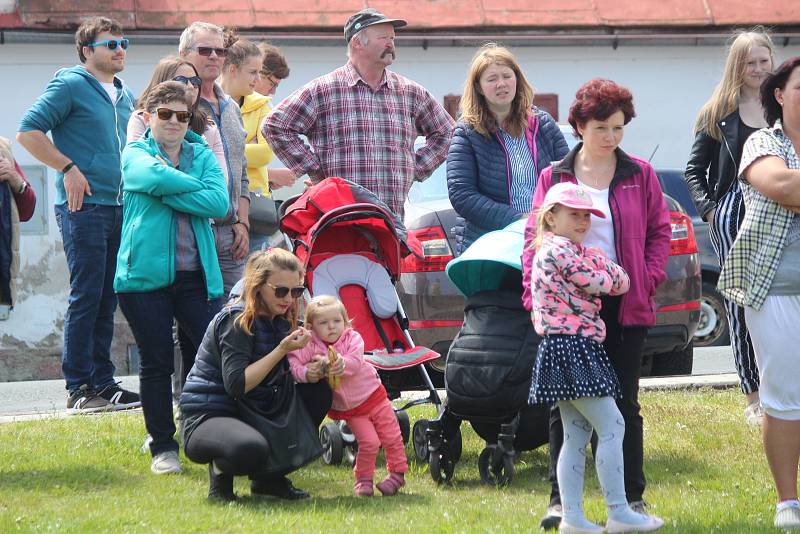 Oslavy 700 let v Petrovicích u Sušice.