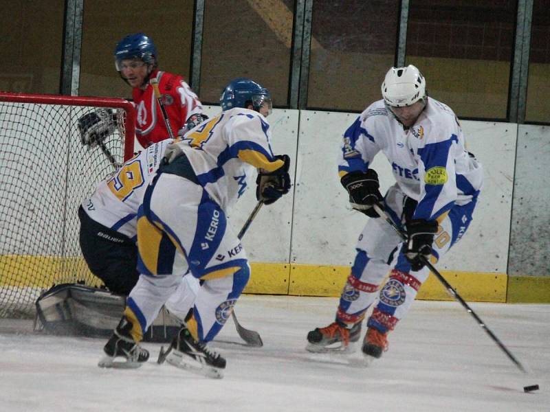 Plzeňská krajská liga mužů HC Klatovy B - HC Meteor Třemošná 7:5.