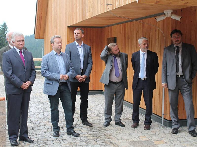 otevření návštěvnického centra věnovaného jelenům u Šumavské Kvildy