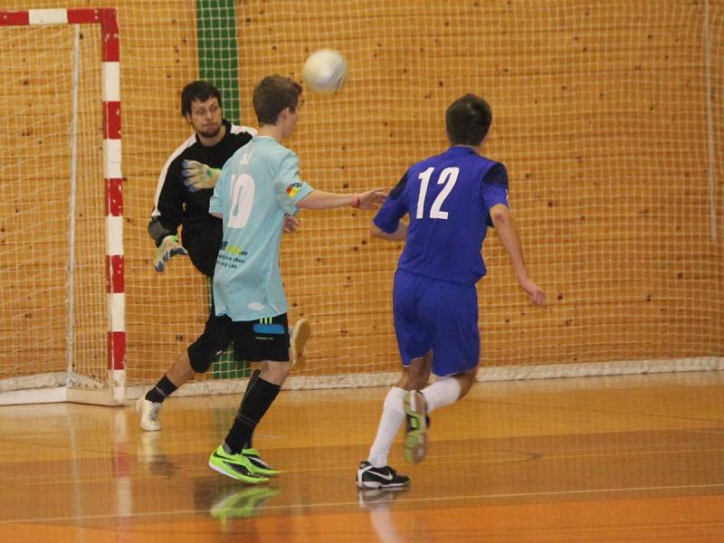 V Klatovech se bojovalo v okresní soutěži ve futsalu o "bednu".