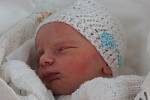 Štěpán Vachovec z Čejkov se narodil v klatovské porodnici 22. května ve 3.46 hodin. Vážil 3940 gramů a měřil 53 cm. Rodiče Libuše a Luboš přivítali očekávaného syna na světě společně. Doma se na brášku těší Terezka (13).