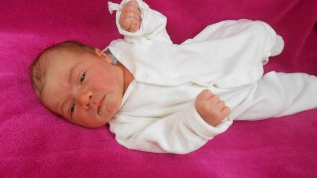 Nikol K. se narodila 20. září 2022 v Domažlické nemocnici s mírami 3470 gramů a 49 centimetrů.