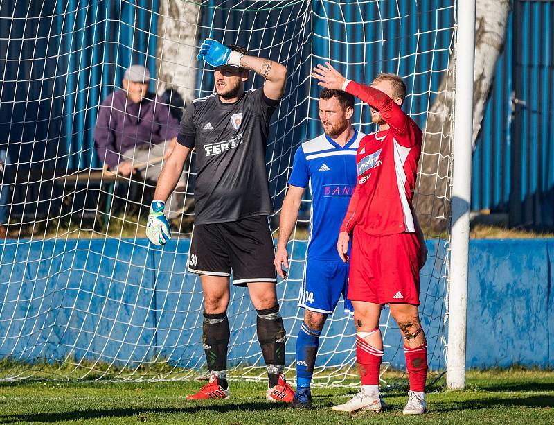 Z archivu: Fotbalisté Klatov prohráli doma se Soběslaví 0:2.