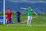 Fotbalisté FK Horažďovice (na archivním snímku hráči ve žlutých dresech) otočili nedělní domácí zápas se soupeřem z Bolešin.