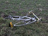 Nehoda autobusu a cyklisty u Janovic nad Úhlavou.