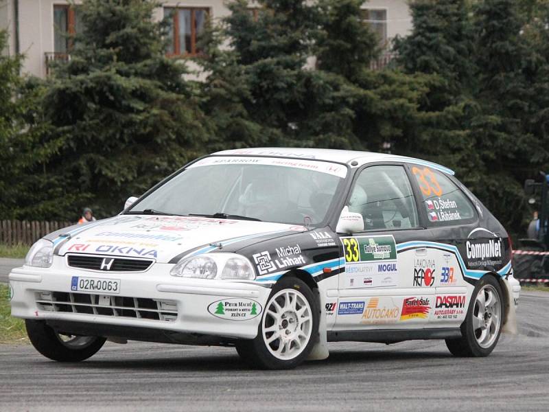 Jako první absolvovaly posádky 49. Rallye Šumava Klatovy tradiční Klatovský okruh.