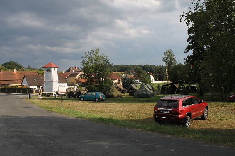 Oslavy 120. výročí založení SDH a sraz rodáků slavili místní po celý víkend v Újezdě u Plánice.