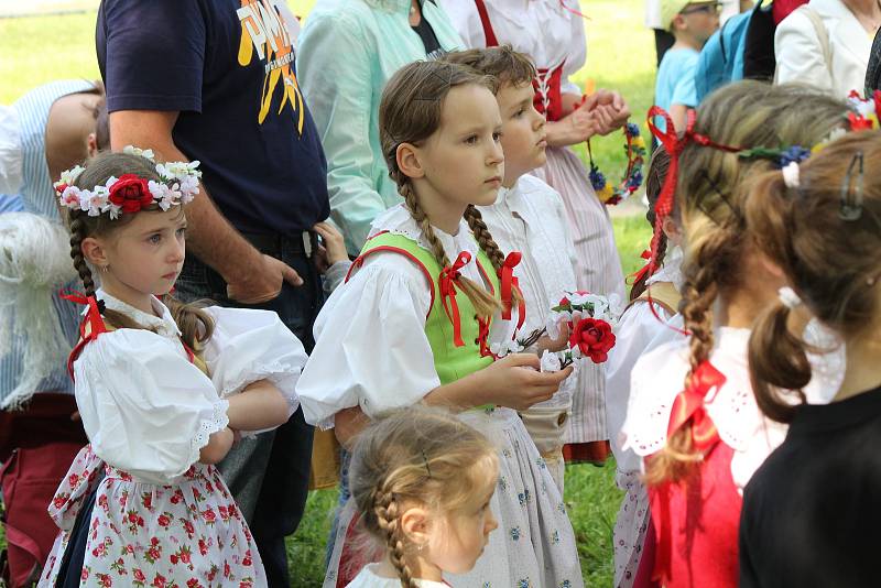 Sázení lípy svobody v Mercandinových sadech v Klatovech