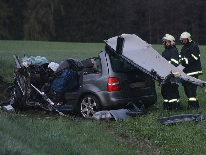 Tragická dopravní nehoda mezi Zavlekovem a Nalžovskými Horami