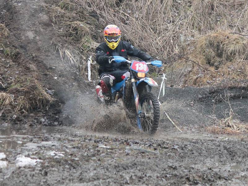 Kontrolní závod enduro týmu JBR Klatovy.