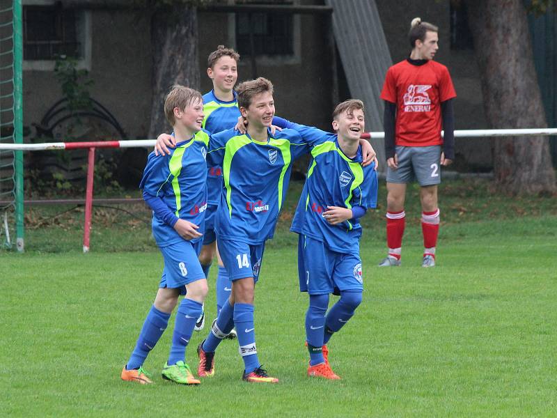 Fotbal, krajský přebor starších žáků: Luby - Tachov.