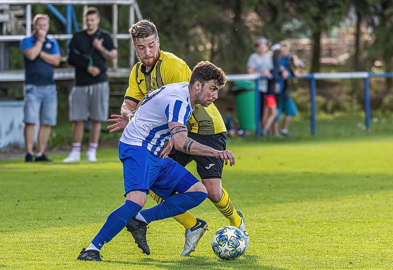 26. kolo KPM: FK Okula Nýrsko - TJ Jiskra Domažlice B 0:4 (0:2).