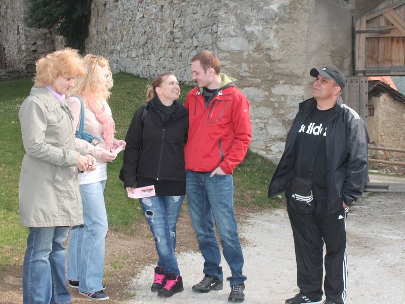 Hrad Rabí na Sušicku zahájil turistickou sezonu o týden dříve