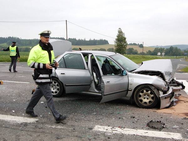 Srážka dvou peugeotů na Bukováku