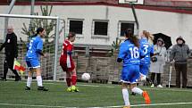 5. kolo České divize žen, skupina C: FC Táborsko – SK Klatovy 1898 (na snímku fotbalistky v červených dresech) 1:0 (1:0).