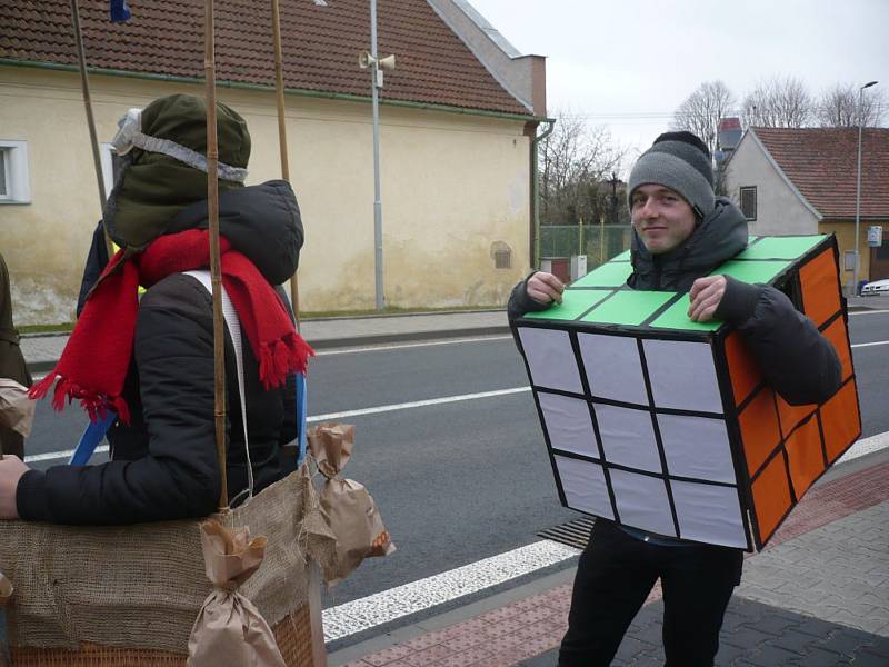 Masopustní průvod v Malém Boru.