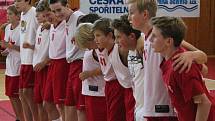 V rámci oslav 80 let klatovského basketbalu bylo k vidění ligové derby Klatovy A (bílé dresy) - Klatovy B žáků U14