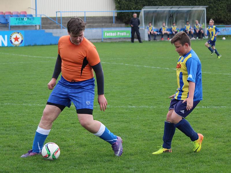 Okresní přebor mladších žáků 2016/2017 : Měčín (oranžové dresy) - Sušice B 1:13