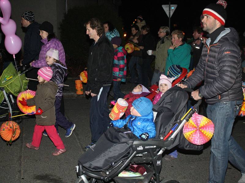 Lampionový průvod ve Strážově.