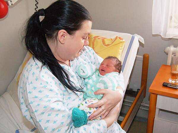 Liliana Tomanová z Nýrska se narodila v klatovské porodnici 15. prosince ve 13.57 hodin. Vážila 2450 gramů a měřila 47 cm. Rodiče Diana a Vladimír se z ultrazvuku nedozvěděli pohlaví svého druhého potomka.