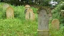 Strážovský židovský hřbitov