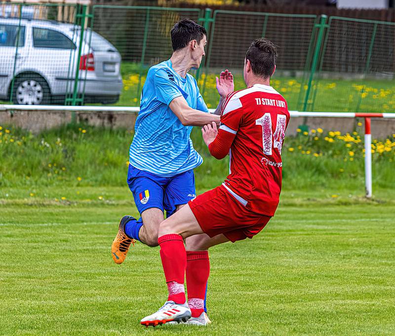 Fotbalisté TJ Sokol Mochtín po čtyřech porážkách zabrali, když ve víkendovému duelu 25. kola I. A třídy doma přehráli béčko divizních Rokycan.