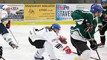 Krajská liga juniorů 2016/2017: HC Klatovy B (bílé dresy) - HC Slavoj Český Krumlov 4:5sn