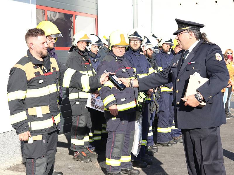 Slavnostní otevření nové hasičské zbrojnice v Chudenicích.