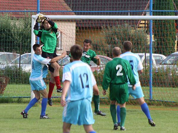 Horažďovice (modré dresy) – Čížová 2:1