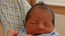Samuel Kožuszník z Domažlic se narodil v klatovské porodnici 3. září v 16:15 hodin (3770 g). Pohlaví svého prvorozeného miminka věděli rodiče Lucie a Petr dopředu.