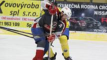 Krajská soutěž mužů 2016/2017 - čtvrtfinále play-off: HC Bidlo Malá Víska (šedé dresy) - Sokol Horní Lukavice 4:3 (samostatné nájezdy 2:1)