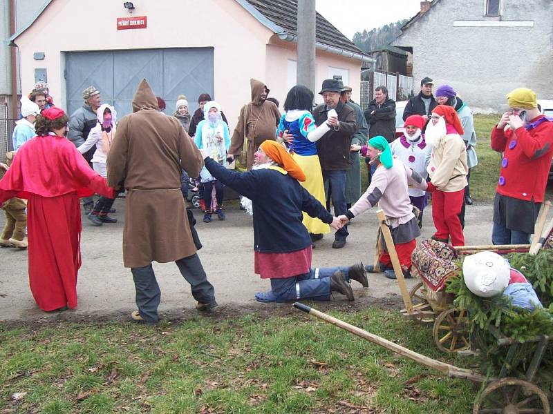 Masopust ve Lhovicích 2016.