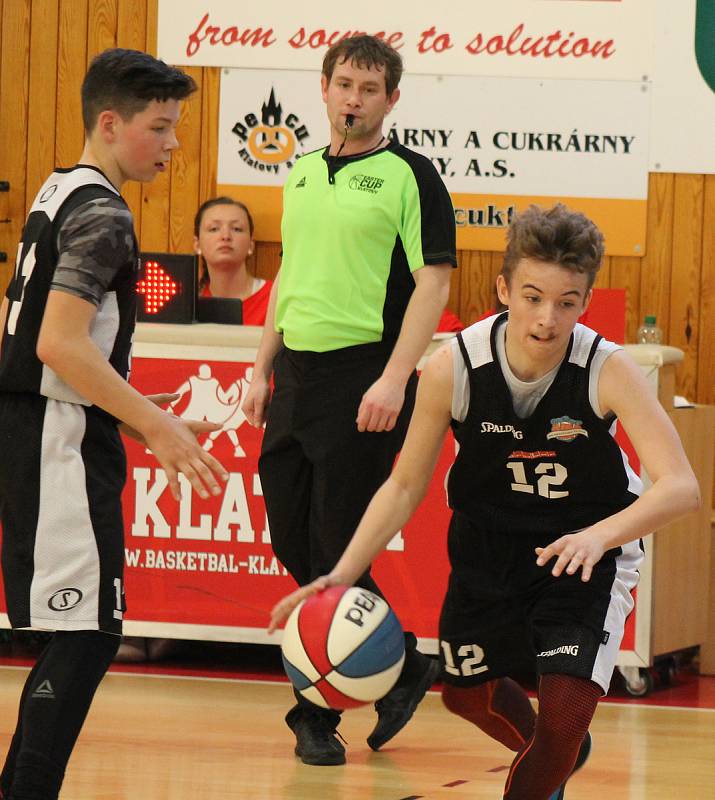 Grizzlies Plzeň U14 - Dresden Titans 67:63 - fotogalerie pátečního zápasu.