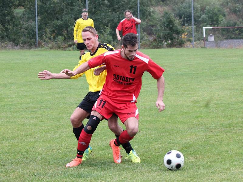 III. třída 2016/2017: Zavlekov (červené dresy) - Janovice B 4:0