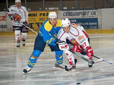  Hokejisté SHC Maso Brejcha Klatovy porazili v nedělním utkání šestadvacátého  kola druholigové skupiny Západ své hosty z HC Roudnice nad Labem vysoko 8:3.