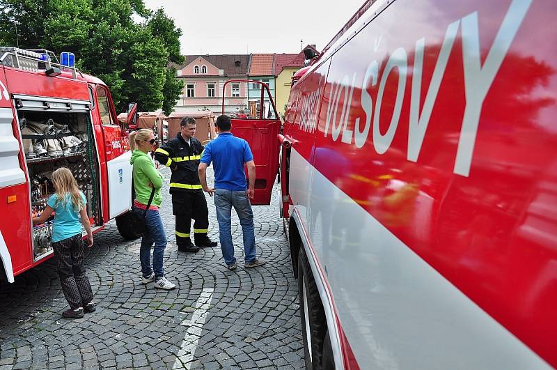 Hasiči v Sušici oslavili 140 let, cvičně přitom zapálili radnici