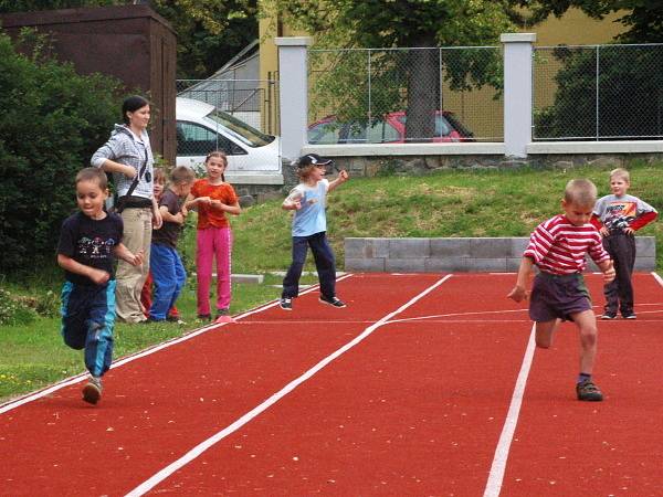 Sportovní hry mateřských škol v Klatovech