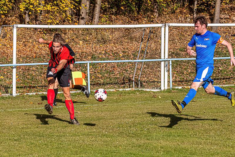 TJ Sokol Plánice (fotbalisté v červenočerných dresech), archiv.